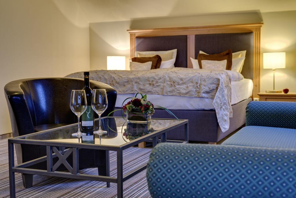 Hotel Aquamarin Ostseebad Kühlungsborn Eksteriør billede